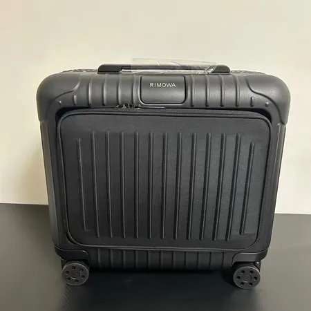 スーパーコピー リモワ スーツケース