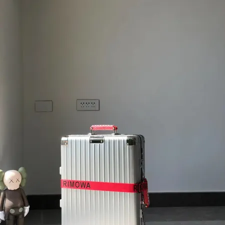 スーパーコピー リモワ スーツケース