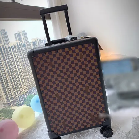 スーパーコピー ルイヴィトン スーツケース