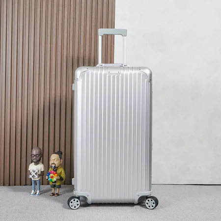  スーパーコピー ルイヴィトン スーツケース