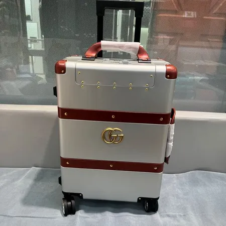スーパーコピー グッチ スーツケース