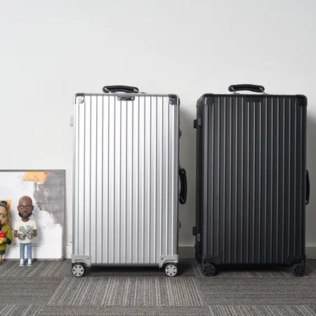 スーパーコピー リモワ スーツケース