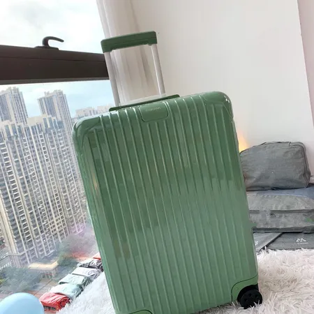 スーパーコピー リモワ スーツケース