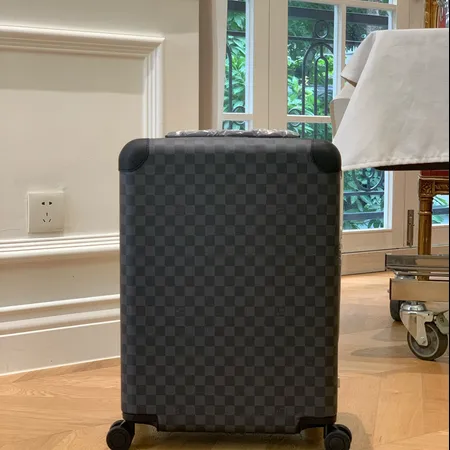 スーパーコピー ルイヴィトン スーツケース