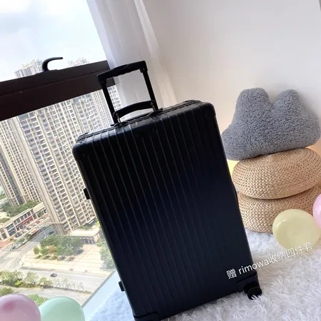 スーパーコピー リモワ スーツケース