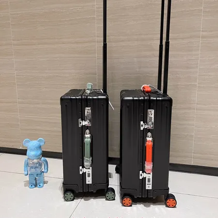 スーパーコピー リモワ スーツケース