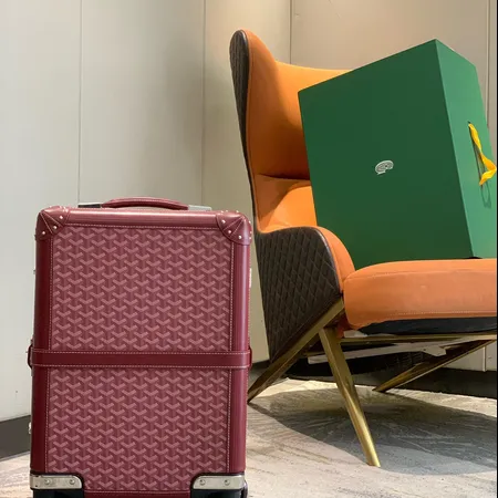 スーパーコピー フェンディ スーツケース