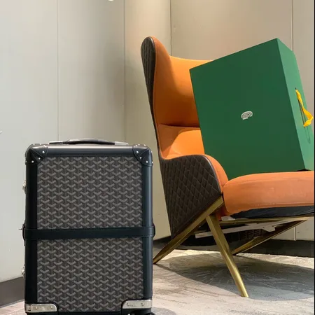 スーパーコピー フェンディ スーツケース