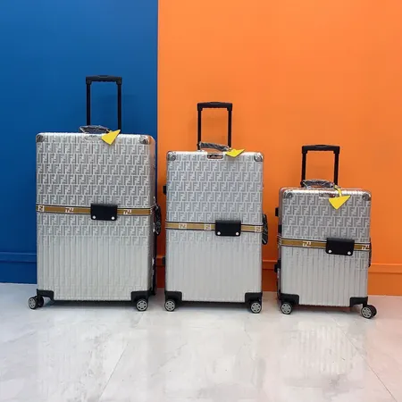 スーパーコピー リモワ スーツケース