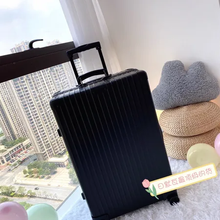 スーパーコピー リモワ スーツケース