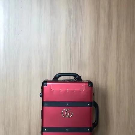 スーパーコピー グッチ スーツケース