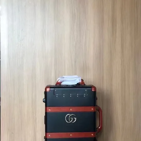 スーパーコピー グッチ スーツケース