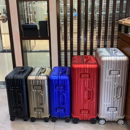  スーパーコピー リモワ スーツケース