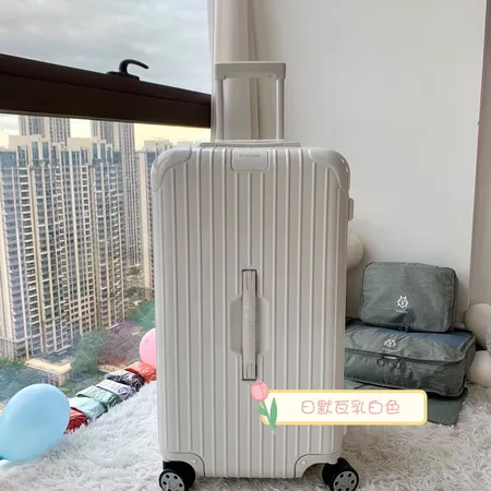 スーパーコピー リモワ スーツケース