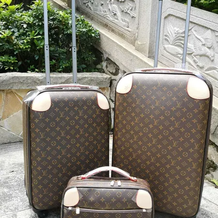スーパーコピー ルイヴィトン スーツケース