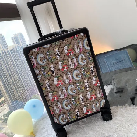 スーパーコピー グッチ スーツケース