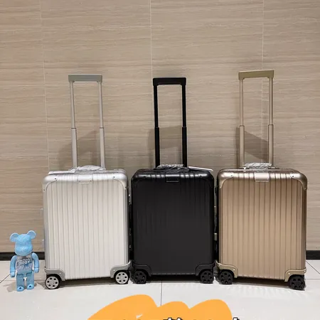 スーパーコピー リモワ スーツケース