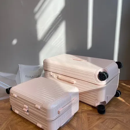 スーパーコピー リモワ スーツケース
