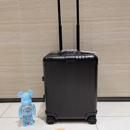 スーパーコピー リモワ スーツケース