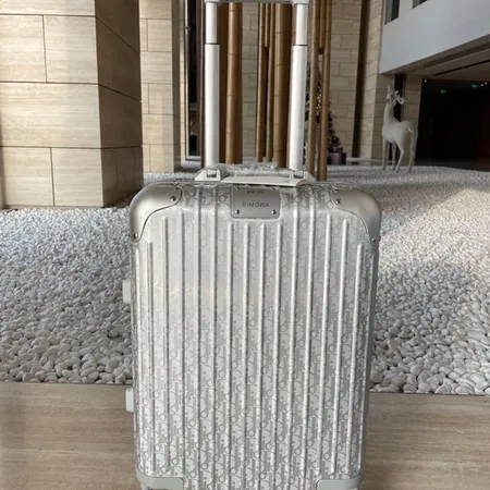  スーパーコピー グッチ スーツケース