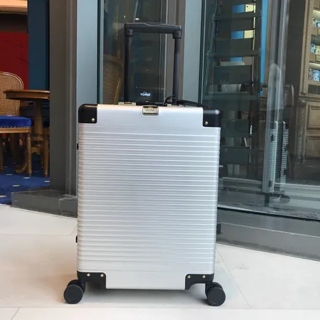 スーパーコピー グッチ スーツケース