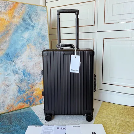スーパーコピー リモワ スーツケース