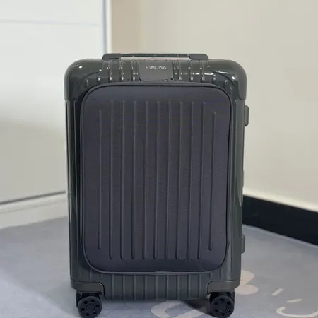 スーパーコピー リモワ スーツケース