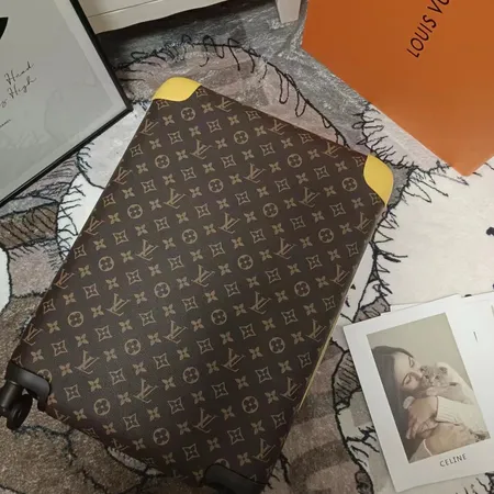  スーパーコピー ルイヴィトン スーツケース