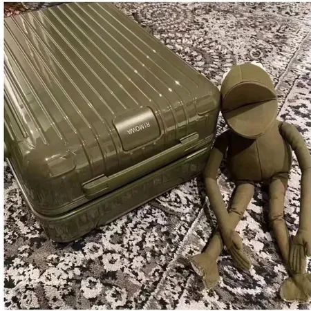 スーパーコピー リモワ スーツケース