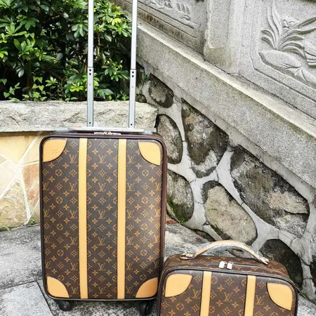  スーパーコピー ルイヴィトン スーツケース