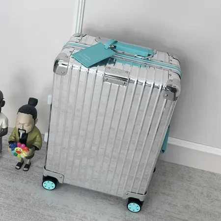  スーパーコピー ティファニー スーツケース