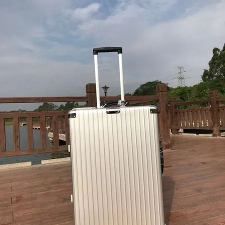 スーパーコピー リモワ スーツケース