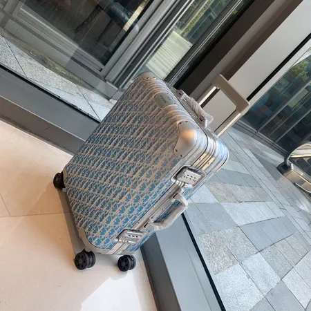 スーパーコピー グッチ スーツケース