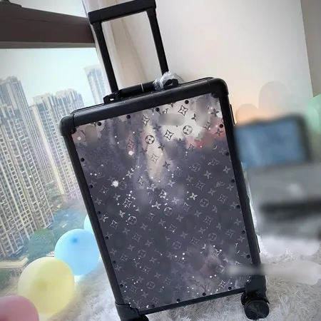 スーパーコピー ルイヴィトン スーツケース