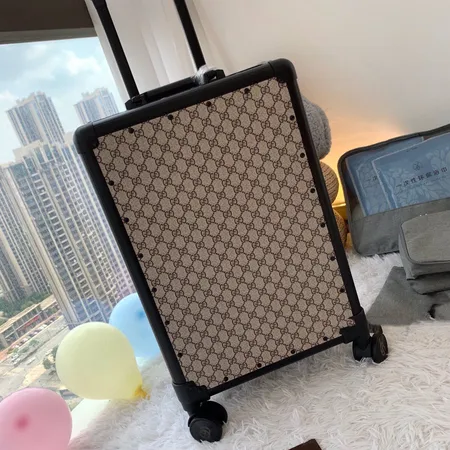 スーパーコピー グッチ スーツケース