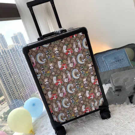 スーパーコピー グッチ スーツケース