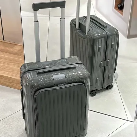 スーパーコピー リモワ スーツケース