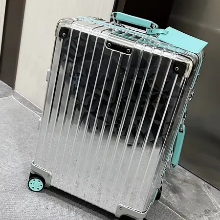  スーパーコピー ティファニー スーツケース