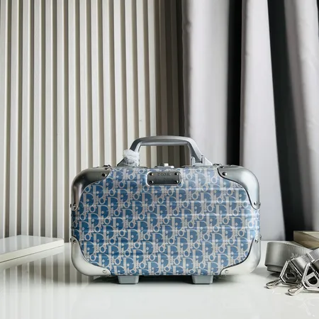  スーパーコピー ディオール スーツケース