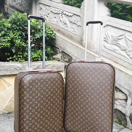  スーパーコピー ルイヴィトン スーツケース