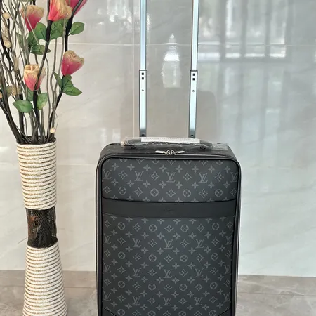  スーパーコピー ルイヴィトン スーツケース