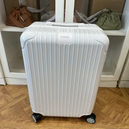 スーパーコピー リモワ スーツケース