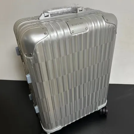 スーパーコピー リモワ スーツケース
