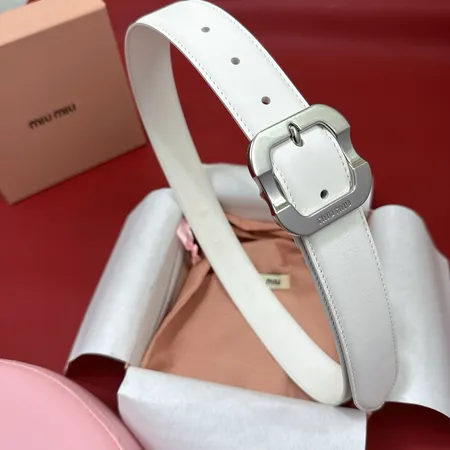 スーパーコピー ミュウミュウ ベルト