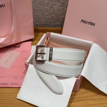 スーパーコピー ミュウミュウ ベルト