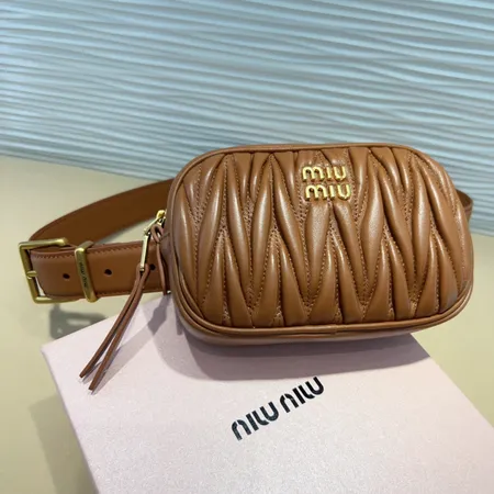 スーパーコピー ミュウミュウ ベルト