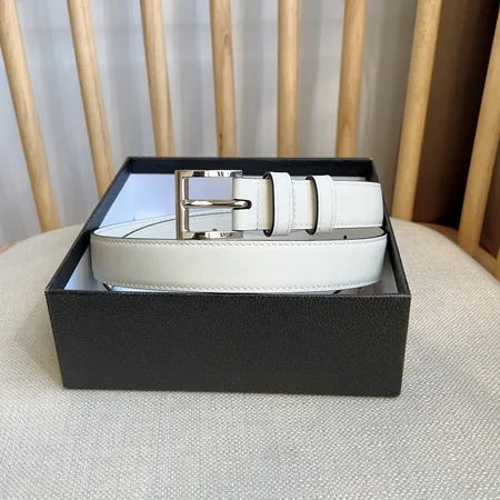 スーパーコピー プラダ ベルト