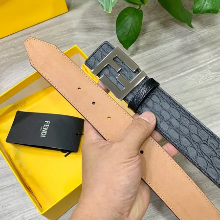 スーパーコピー フェンディ ベルト