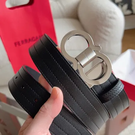 スーパーコピー フェラガモ ベルト