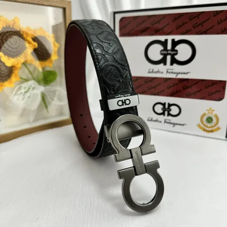 スーパーコピー フェラガモ ベルト